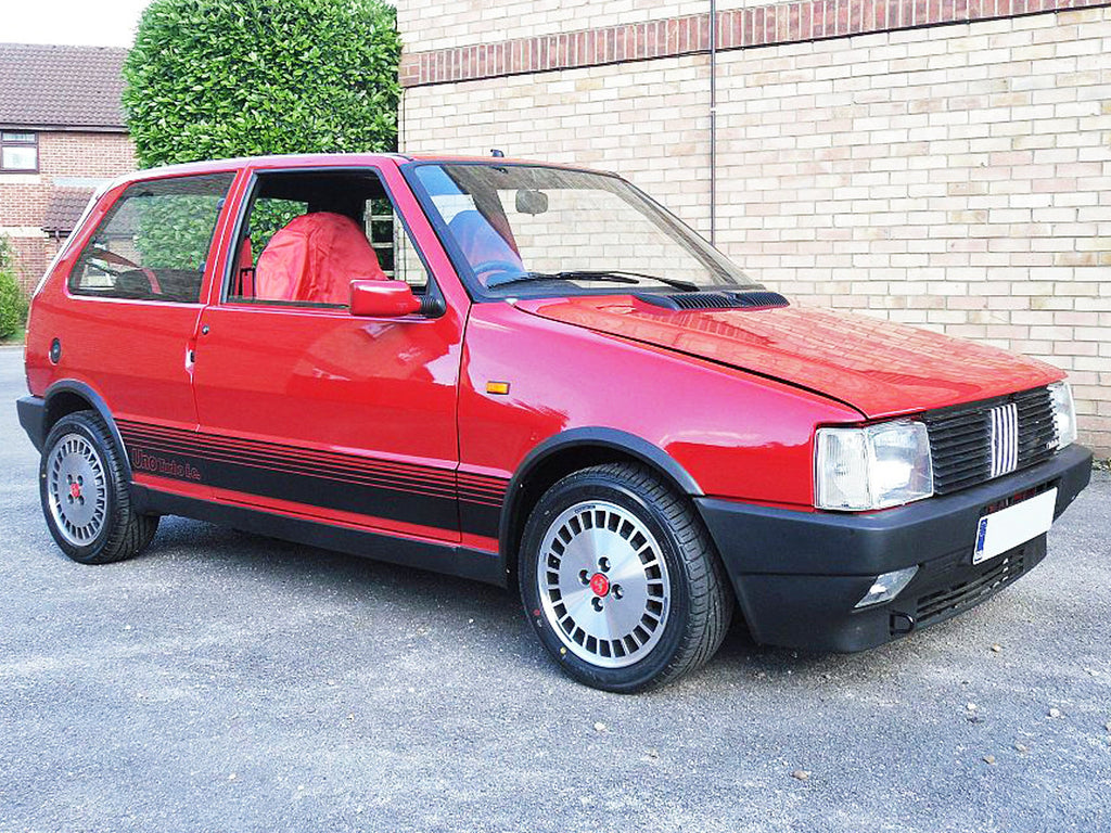 Fiat Uno 1983 - 1995 Soft Stretch PRO Indoor Car Cover