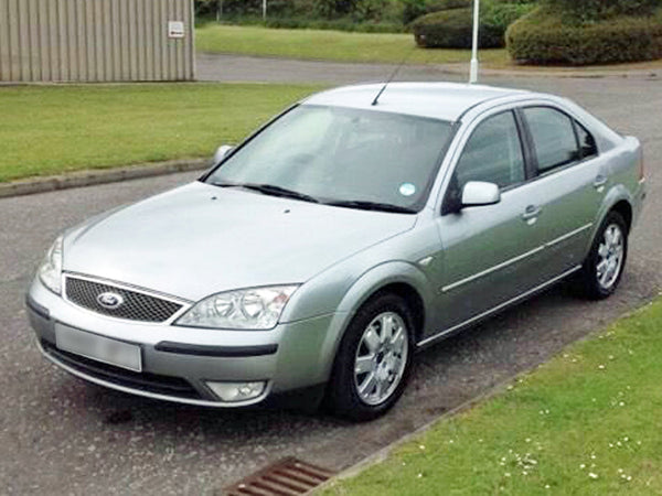 Ford Mondeo Saloon/Liftback 2000-2014 Soft Stretch PRO Indoor Car Cover